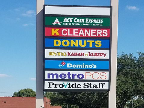Pylon Signs – photo 6
